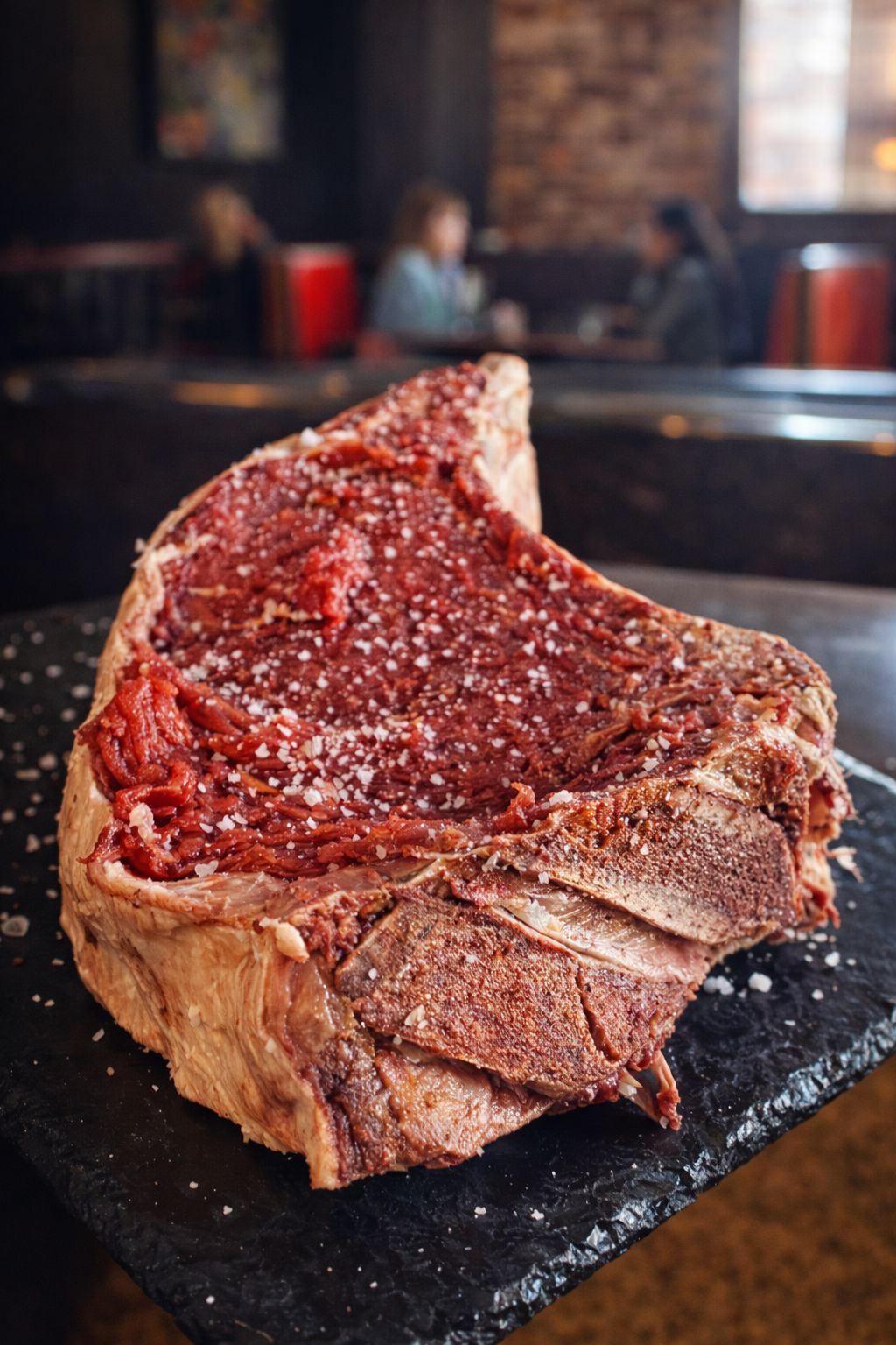 Corte de carne premium listo para la parrilla